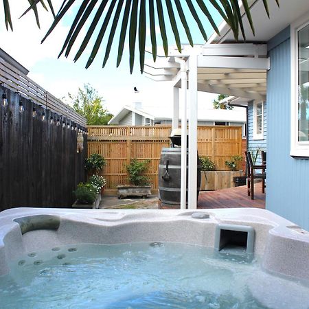 Beautiful Home With Short Stroll To Havelock Village Havelock North Eksteriør bilde